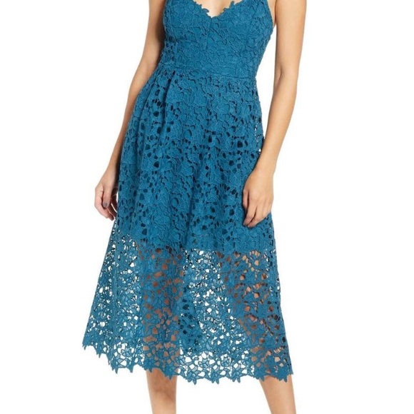 Astr Dresses & Skirts - ASTR the label Teal Lace Dress